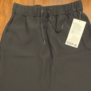 BNWT Lululemon On the Fly Skirt